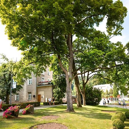Apartament Przy Parku Kudowa-Zdrój Εξωτερικό φωτογραφία