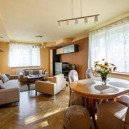 Apartament Przy Parku Kudowa-Zdrój Εξωτερικό φωτογραφία